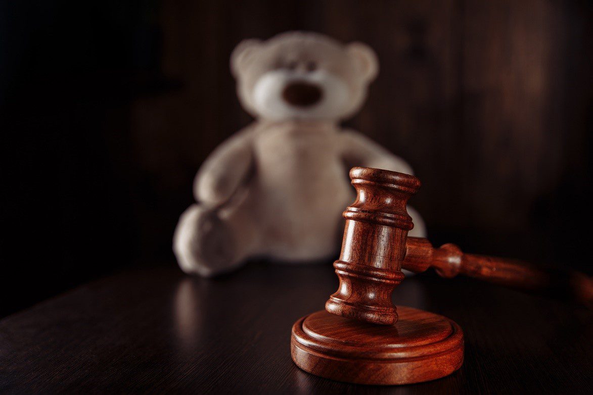 How Can A Private Investigator Help With Child Custody?